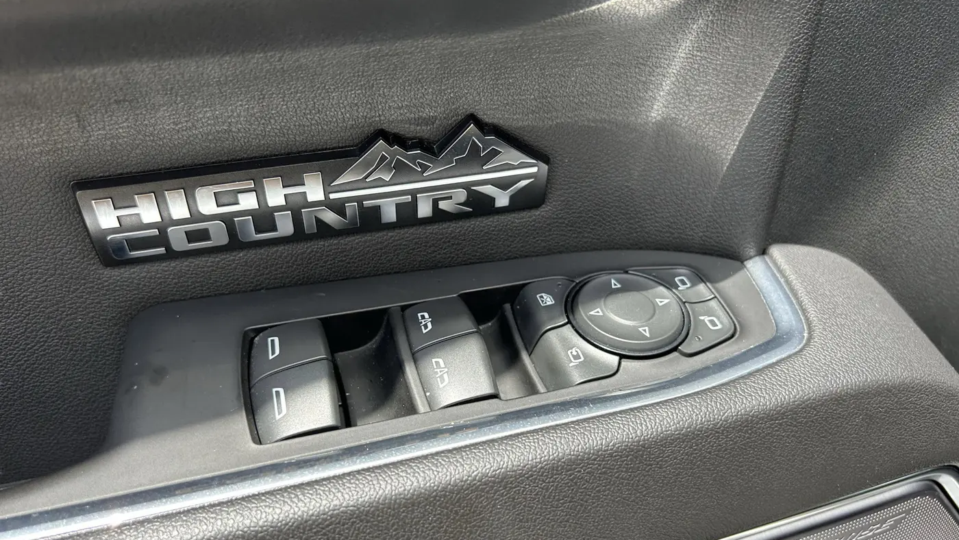 2022 Chevrolet Silverado 1500 High Country