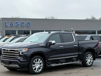 2022 Chevrolet Silverado 1500 4X4 High Country 4DR Crew Cab 5.8 FT. SB