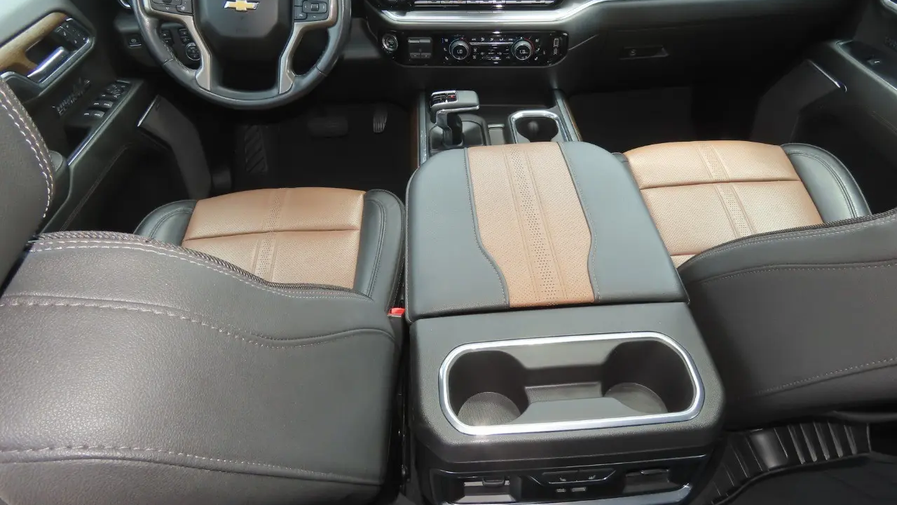 2023 Chevrolet Silverado 1500 High Country