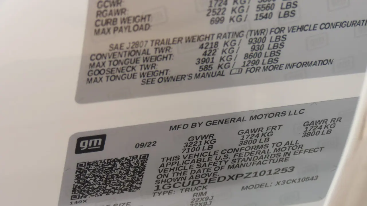 2023 Chevrolet Silverado 1500 High Country