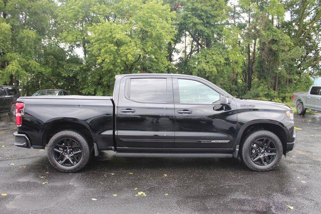 2024 Chevrolet Silverado - $47,590