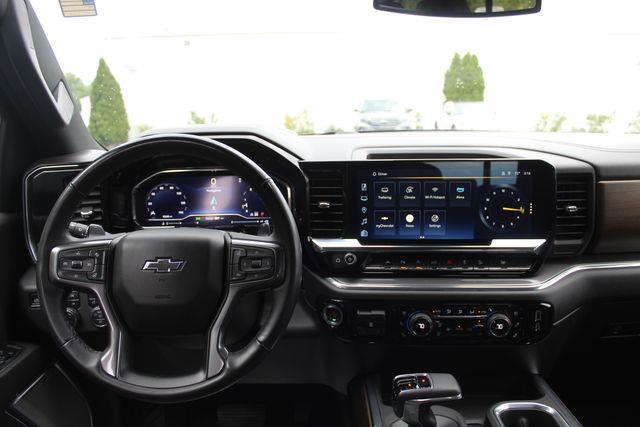 2024 Chevrolet Silverado - $47,590