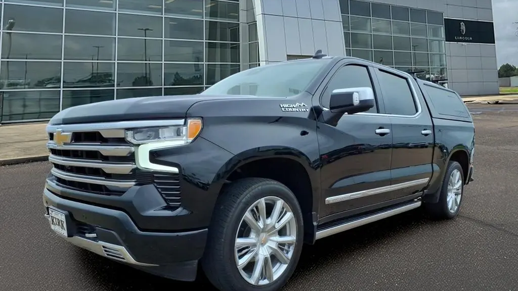 Preowned 2024 Chevrolet Silverado 1500 High Country for Sale