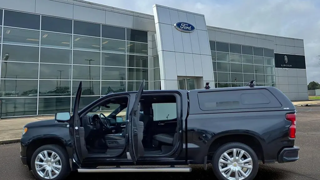 2024 Chevrolet Silverado 1500 High Country