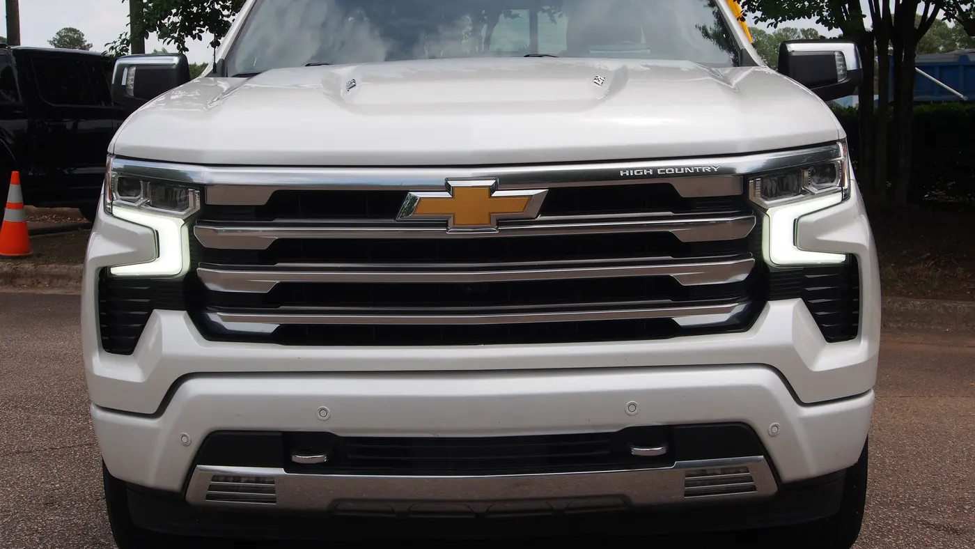 2023 Chevrolet Silverado 1500 High Country