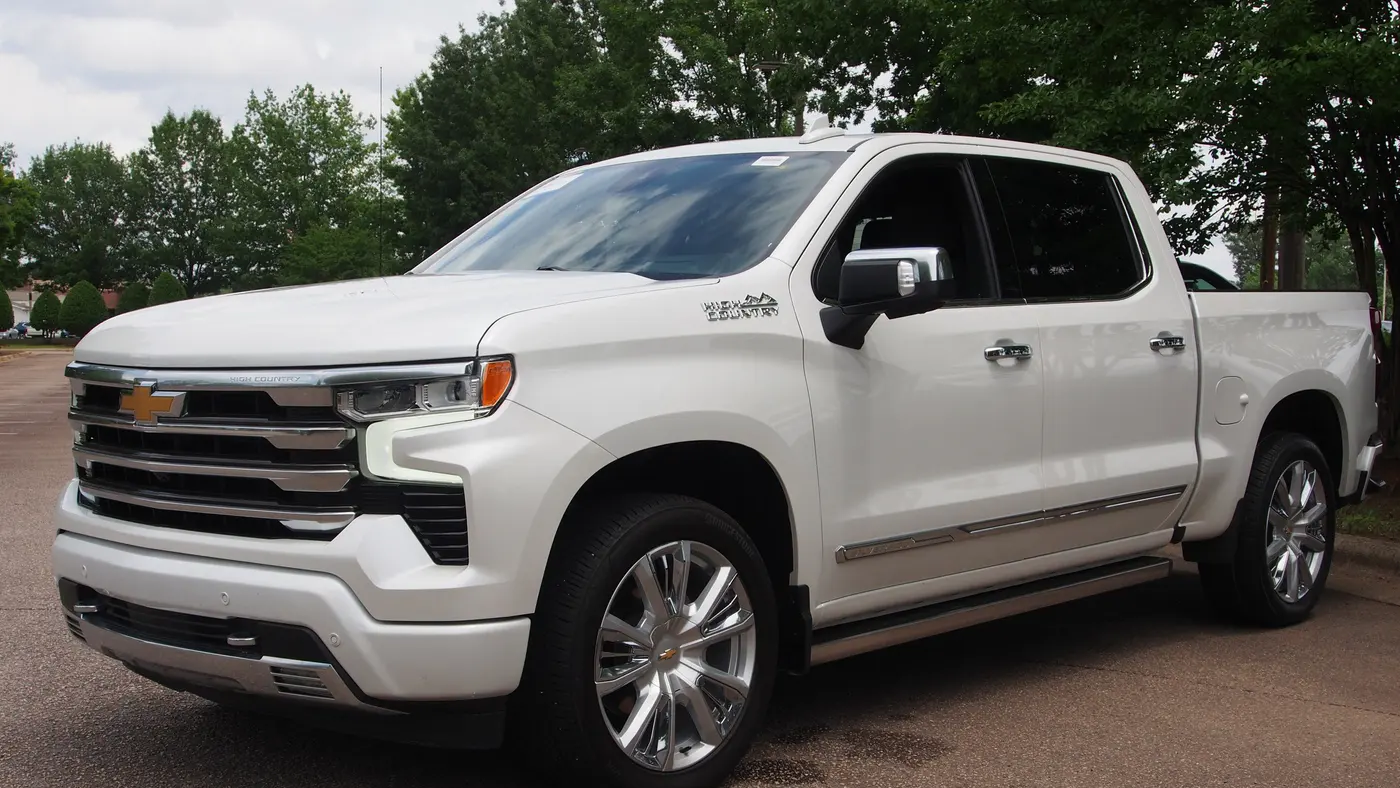 2023 Chevrolet Silverado 1500 High Country