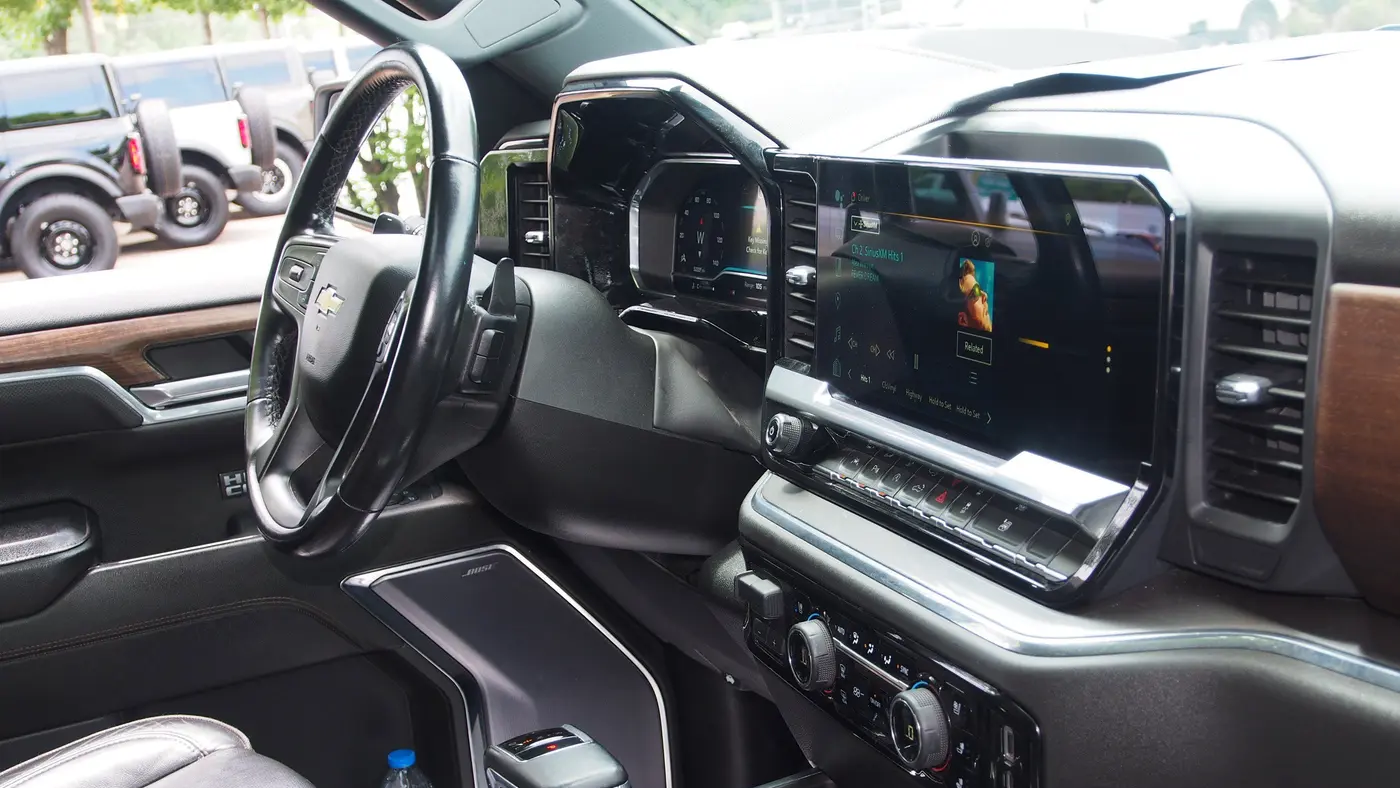 2023 Chevrolet Silverado 1500 High Country