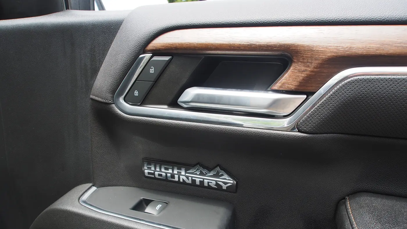2023 Chevrolet Silverado 1500 High Country