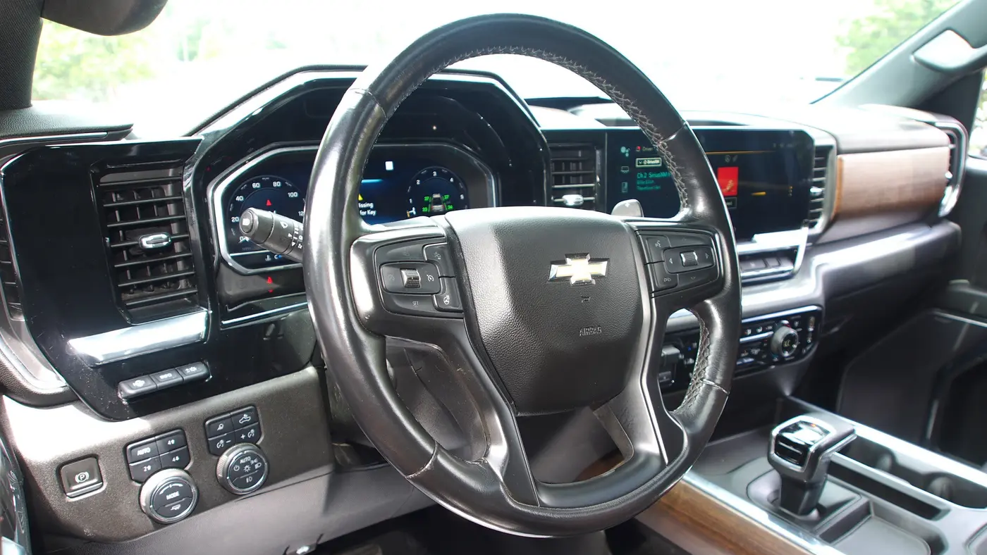 2023 Chevrolet Silverado 1500 High Country