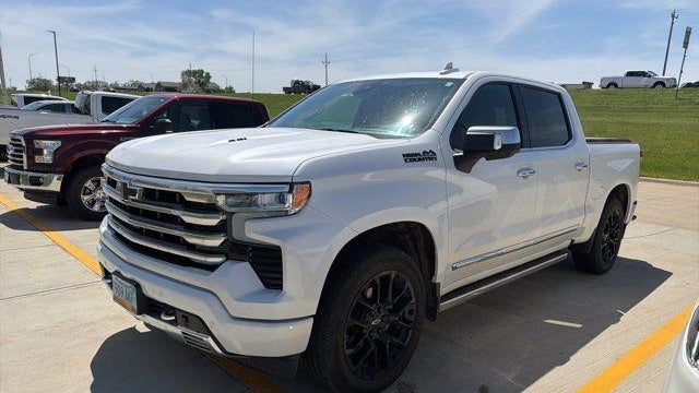 2024 Chevrolet Silverado 1500 High Country