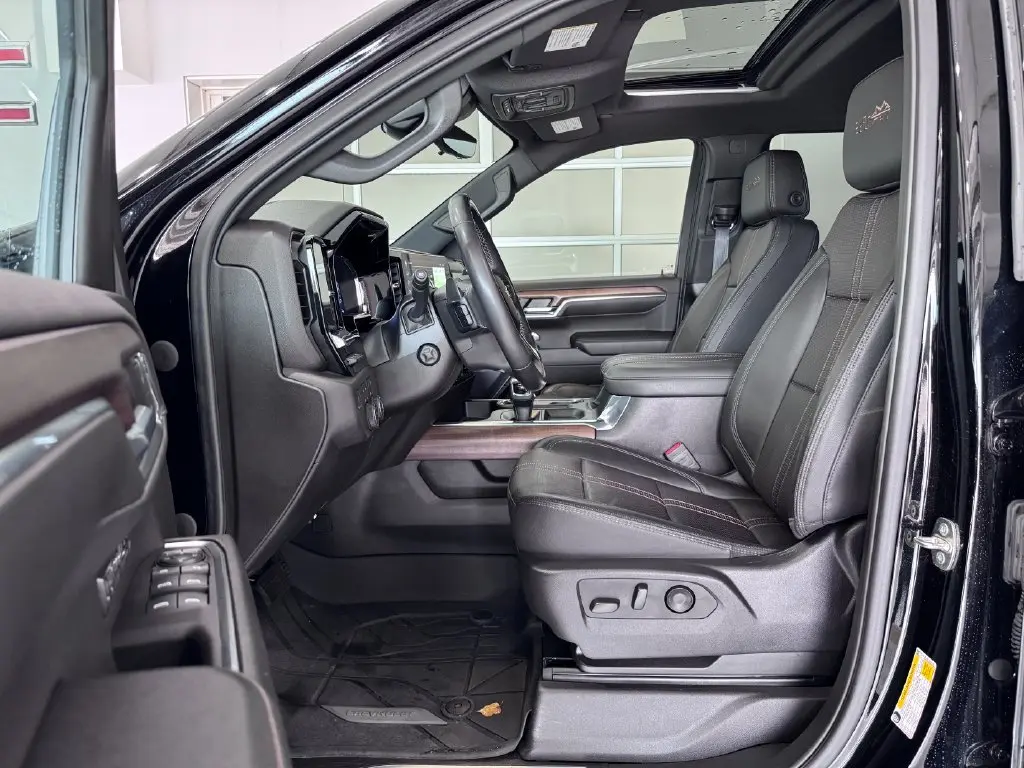 2023 Chevrolet Silverado - $51,987
