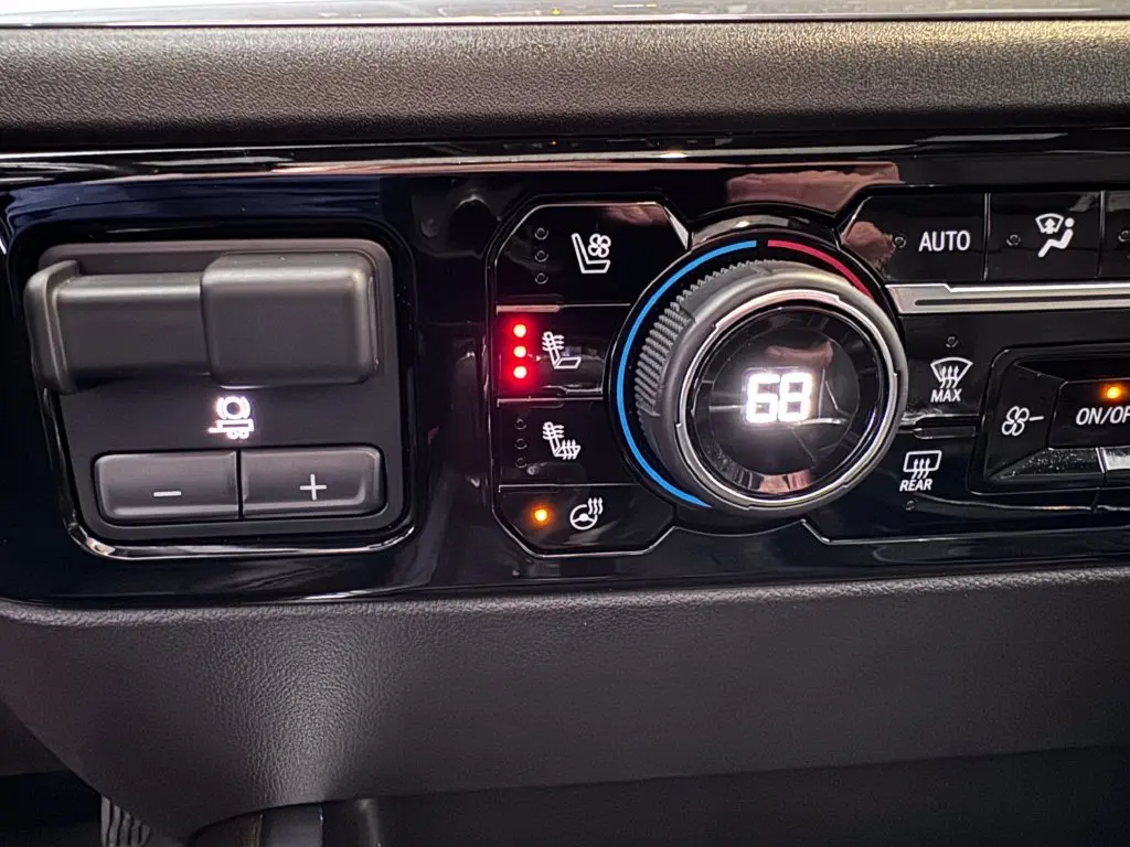2023 Chevrolet Silverado - $51,987