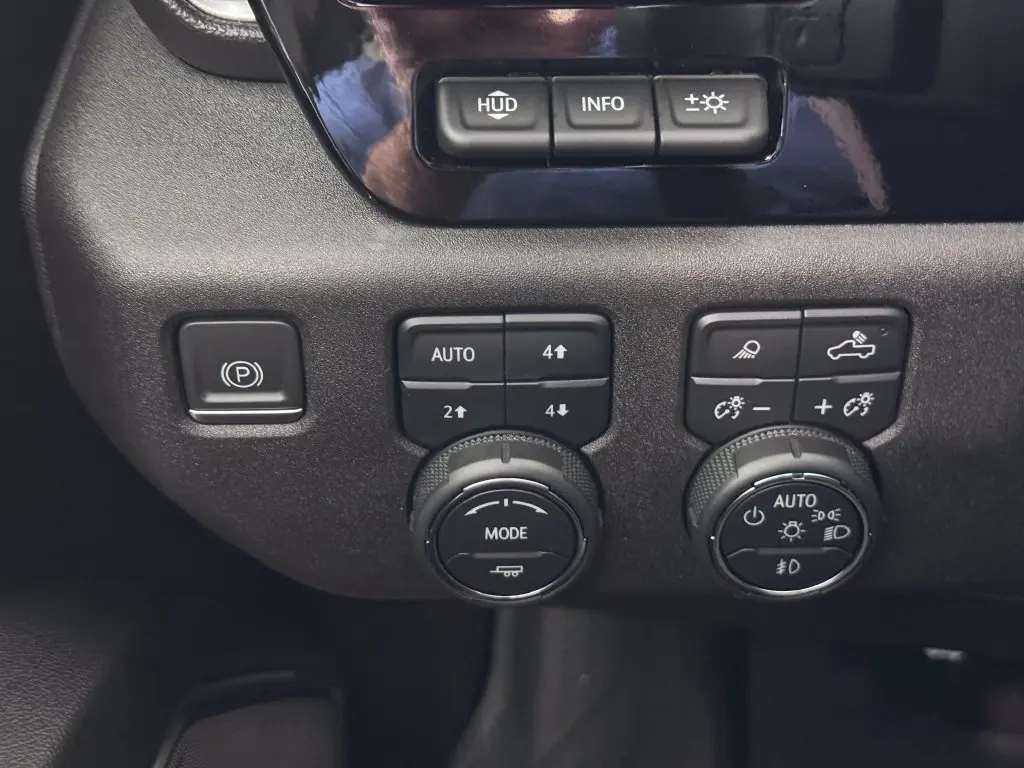2023 Chevrolet Silverado - $51,987