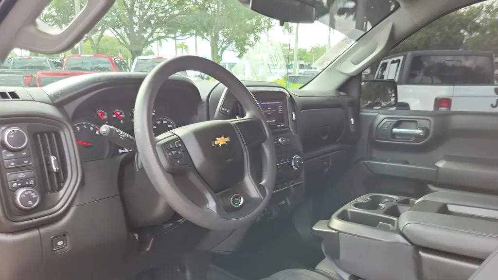 2025 Chevrolet Silverado 1500 Work Truck