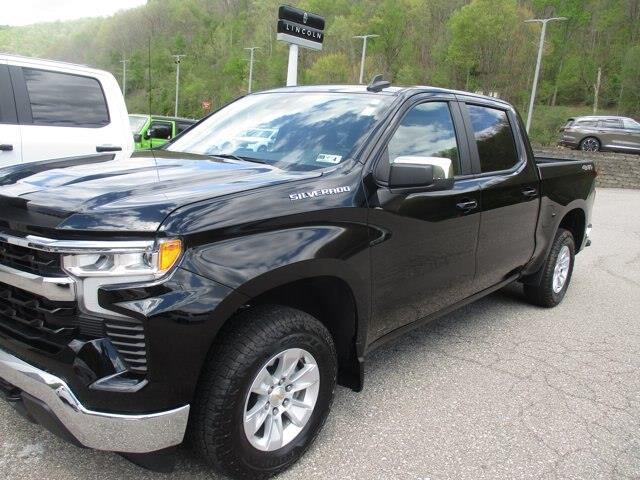 2025 Chevrolet Silverado - $39,999
