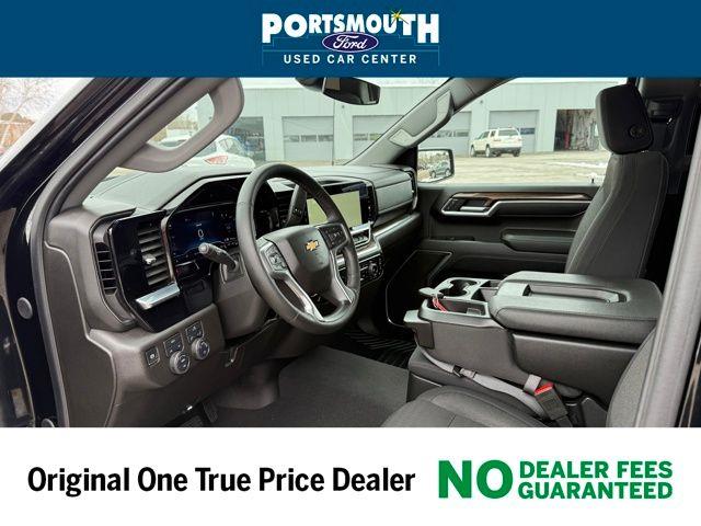 2025 Chevrolet Silverado - $42,995