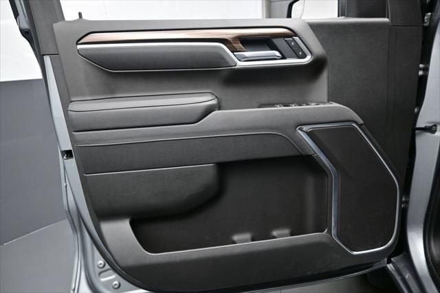 2026 Chevrolet Silverado - $43,115