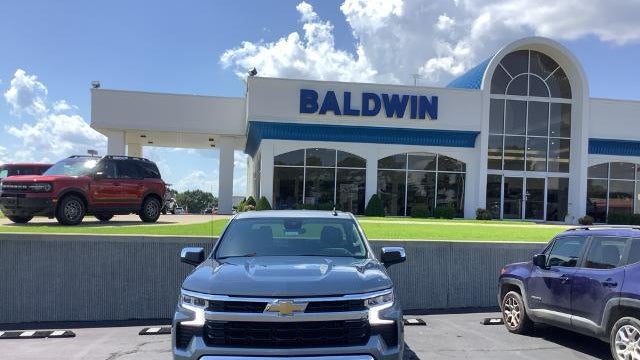2025 Chevrolet Silverado 1500 LT