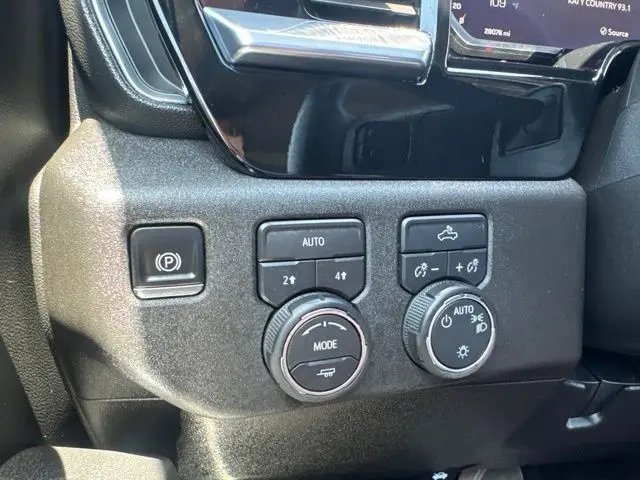 2026 Chevrolet Silverado - $41,400