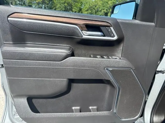 2026 Chevrolet Silverado - $42,000