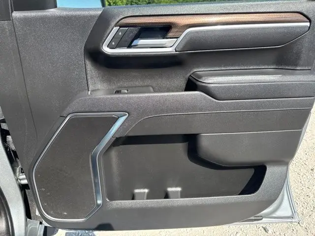 2026 Chevrolet Silverado - $42,000