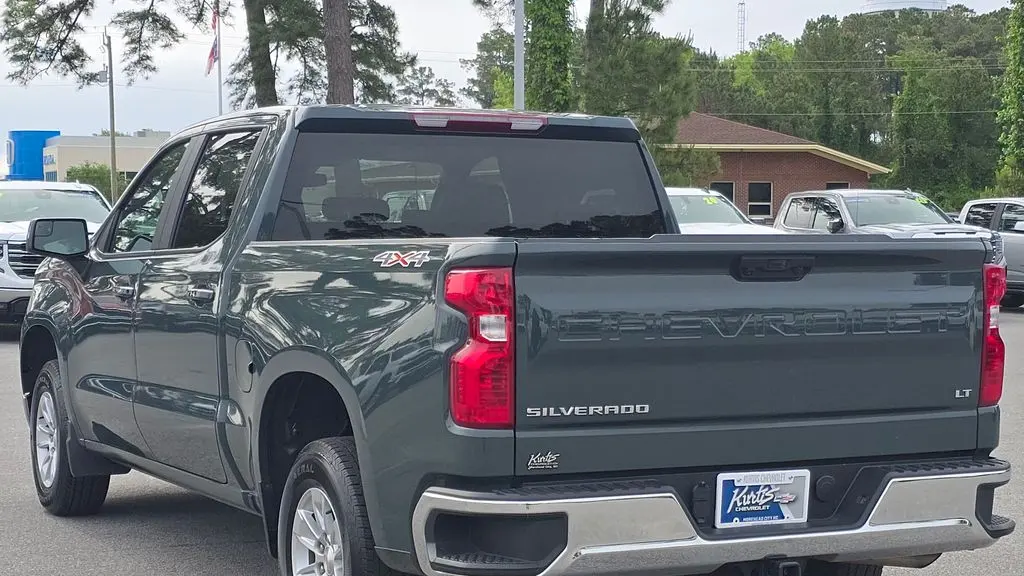 2025 Chevrolet Silverado 1500 LT