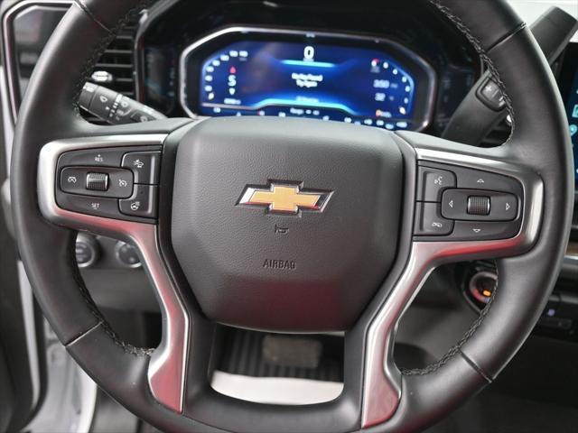 2025 Chevrolet Silverado - $39,890