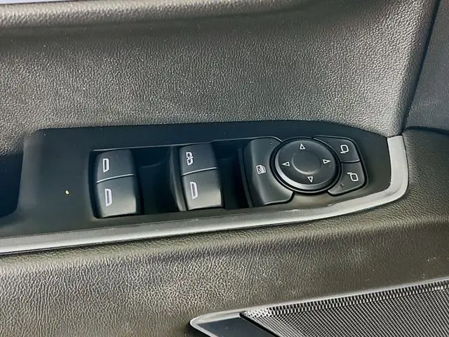 2025 Chevrolet Silverado - $37,500