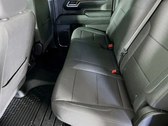 2025 Chevrolet Silverado - $37,500
