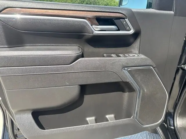 2026 Chevrolet Silverado - $41,000