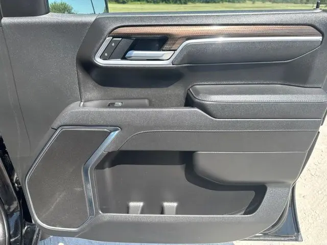 2026 Chevrolet Silverado - $41,000