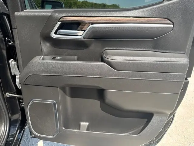 2026 Chevrolet Silverado - $41,000