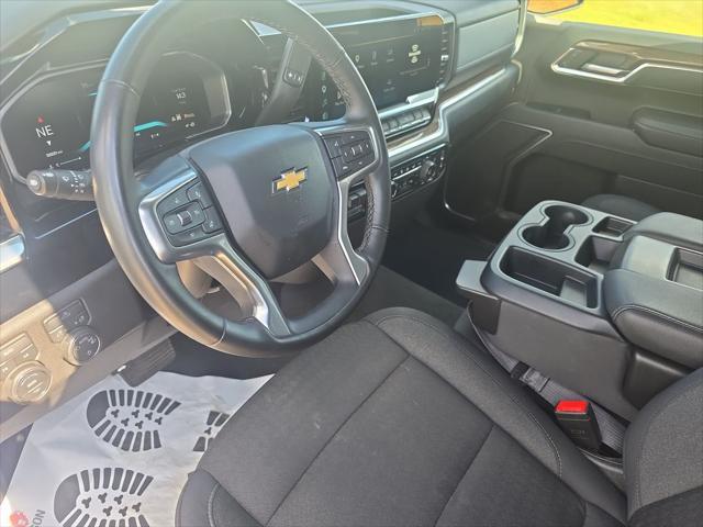 2026 Chevrolet Silverado - $43,500