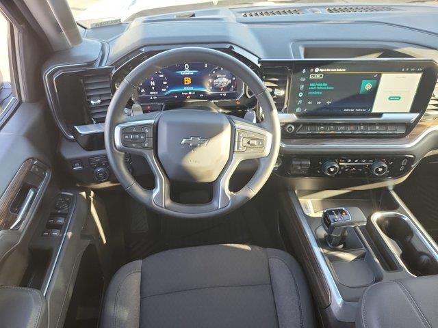 2025 Chevrolet Silverado - $43,814