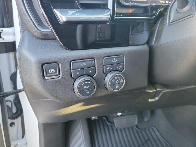 2025 Chevrolet Silverado - $43,814
