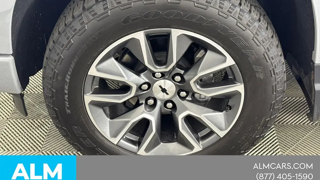 2025 Chevrolet Silverado 1500 RST