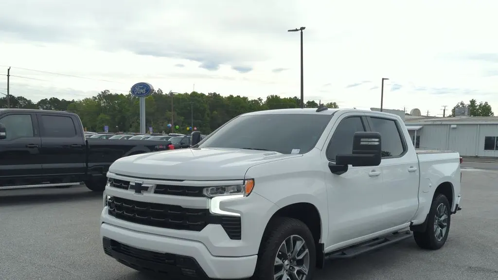 2025 Chevrolet Silverado 1500 RST