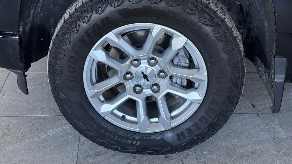 2025 Chevrolet Silverado 1500 RST