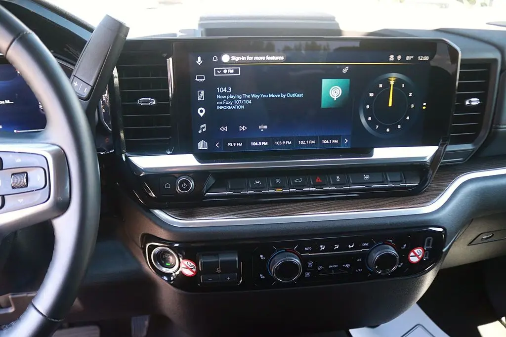 2026 Chevrolet Silverado - $48,729