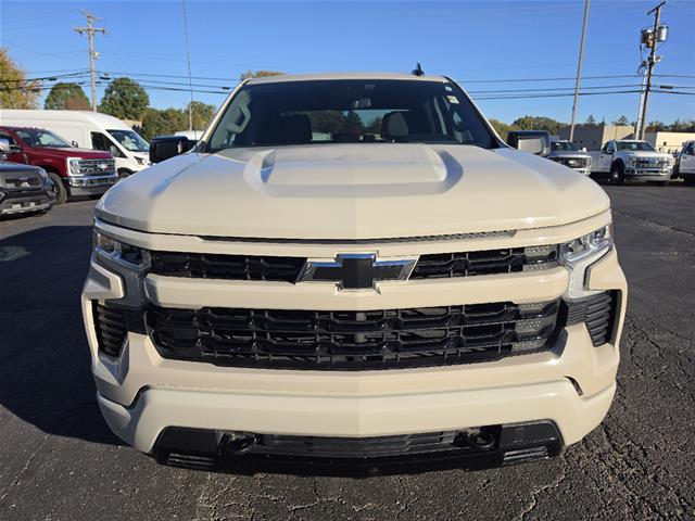2026 Chevrolet Silverado - $39,990