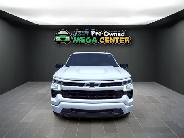 2026 Chevrolet Silverado - $43,339