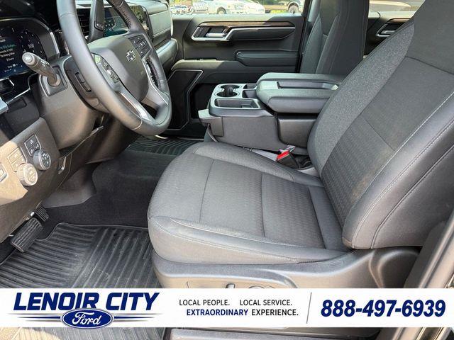 2026 Chevrolet Silverado - $43,900
