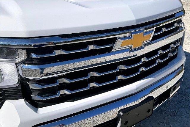 2026 Chevrolet Silverado - $52,262