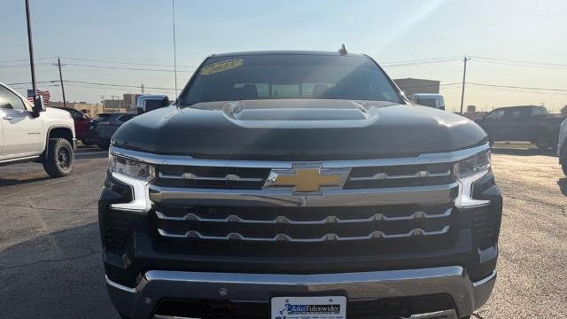 2025 Chevrolet Silverado 1500 LTZ
