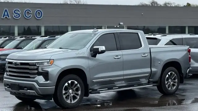 2025 Chevrolet Silverado 1500 High Country