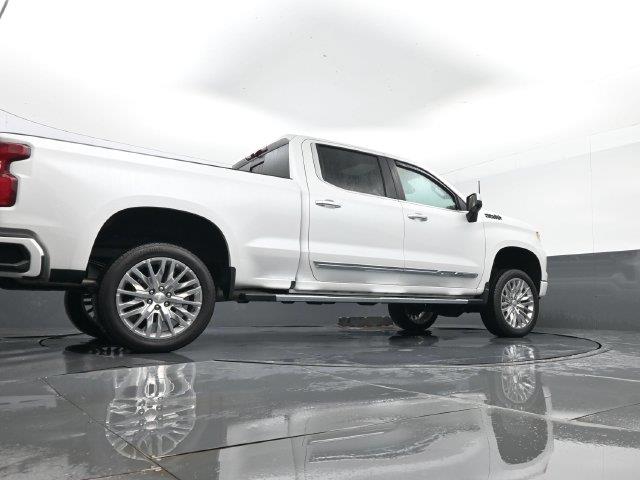 2025 Chevrolet Silverado - $56,095