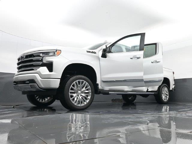 2025 Chevrolet Silverado - $56,095