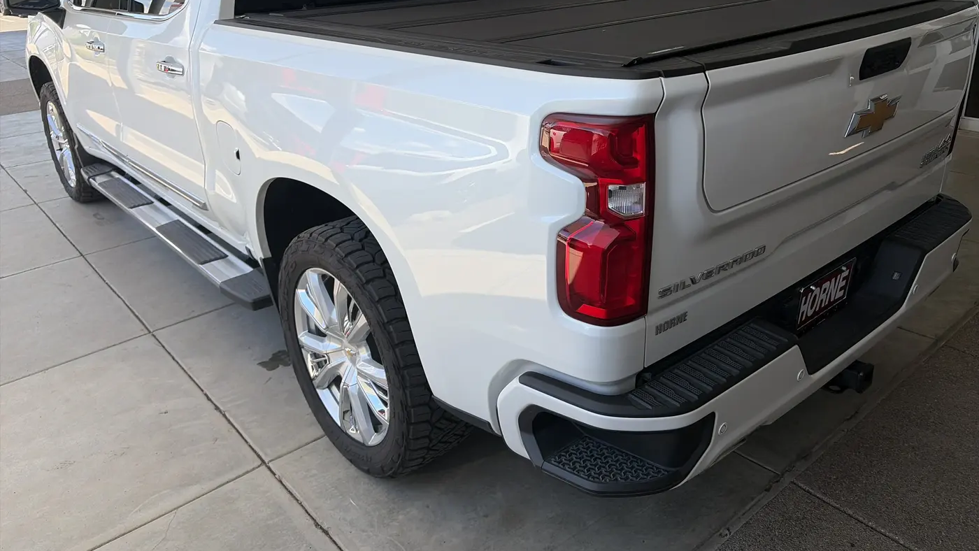 2025 Chevrolet Silverado 1500 High Country