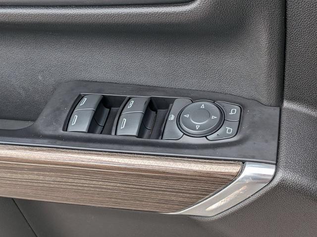 2019 Chevrolet Silverado - $27,800
