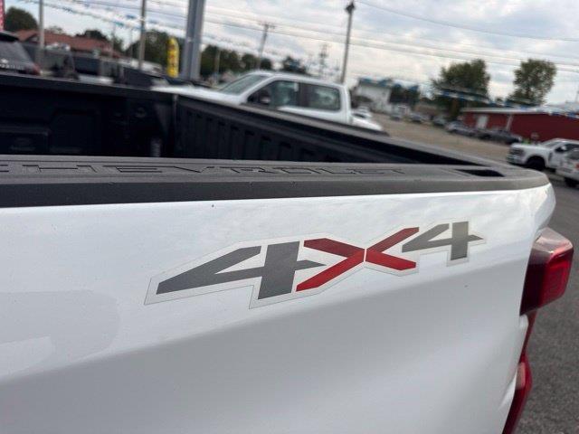 2019 Chevrolet Silverado - $17,099